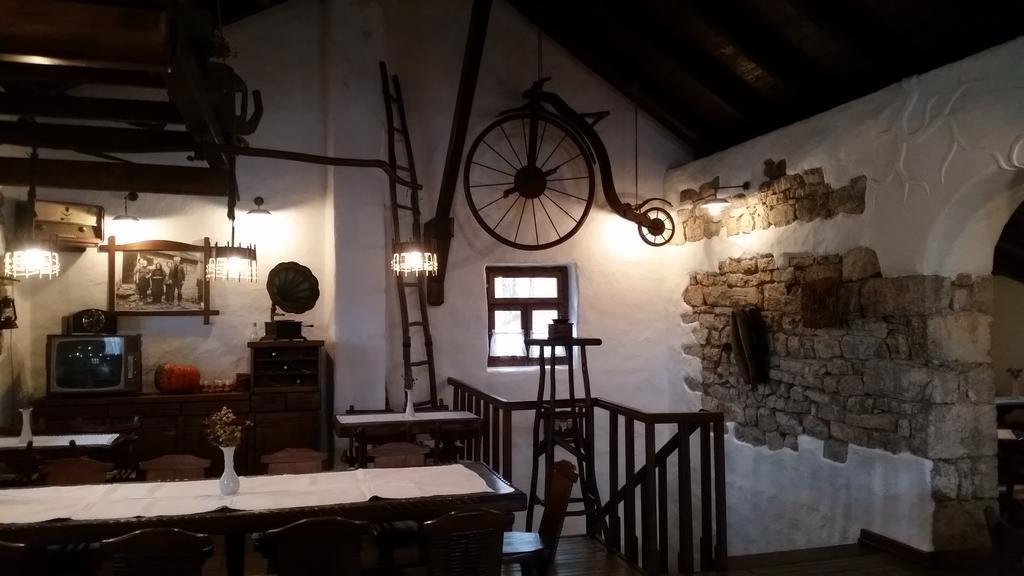 Farm Stay Cardaklije Kulen Vakuf Exterior foto