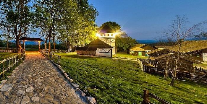 Farm Stay Cardaklije Kulen Vakuf Exterior foto