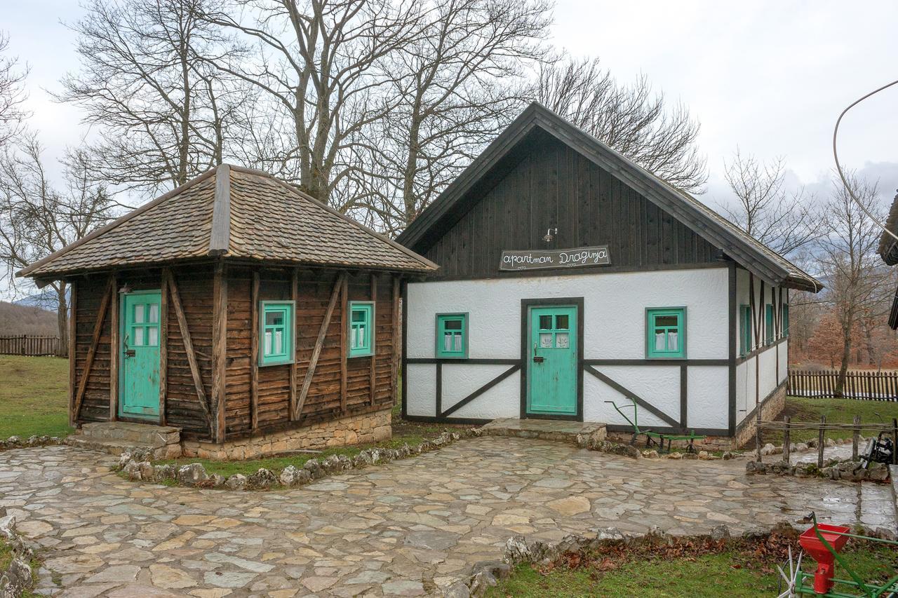 Farm Stay Cardaklije Kulen Vakuf Habitación foto
